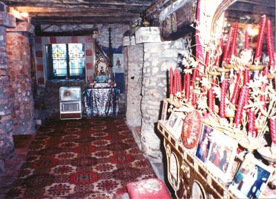 Gemini Foreground, Pisces Background